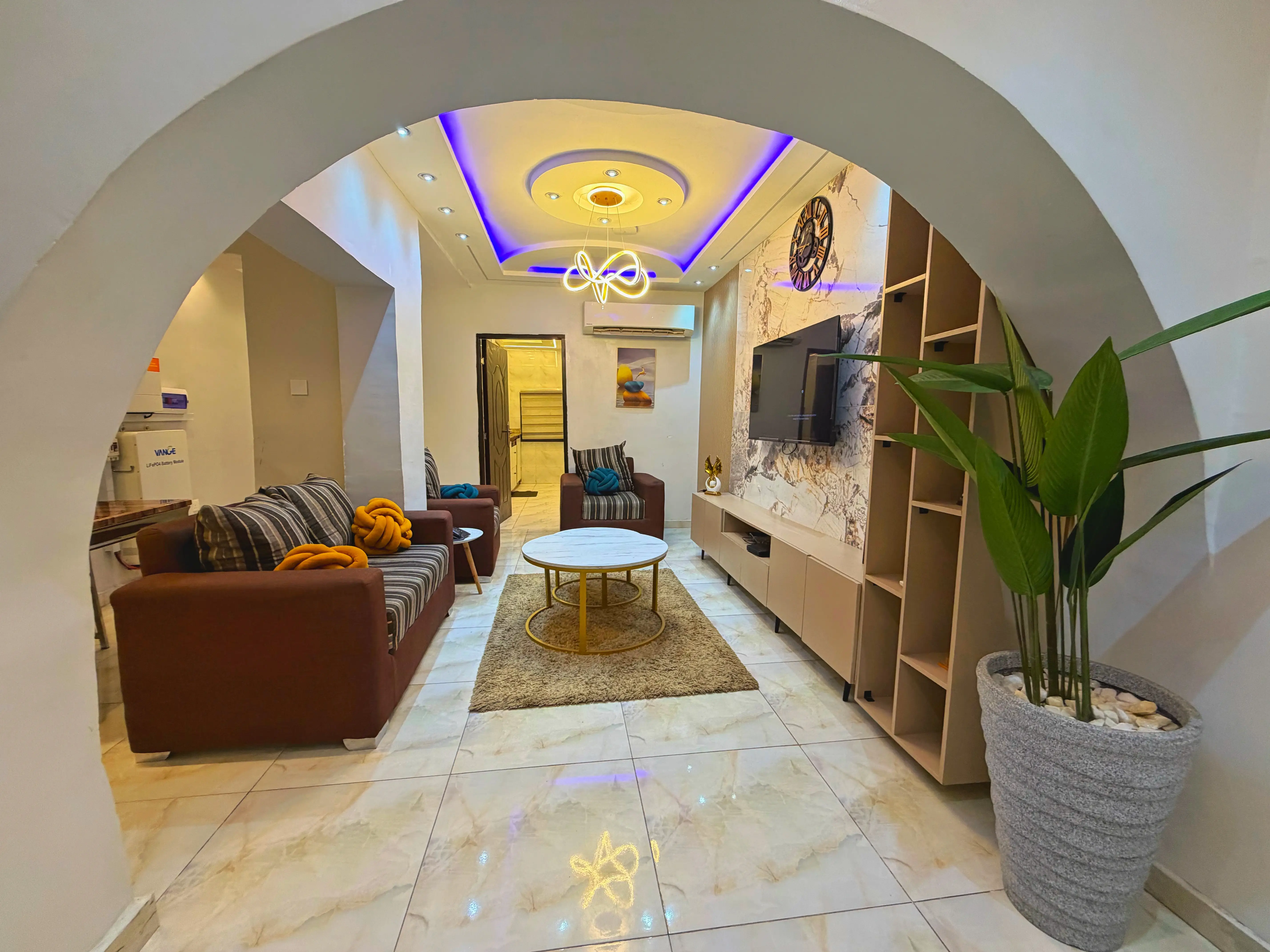 1 Bed Deluxe Apartment